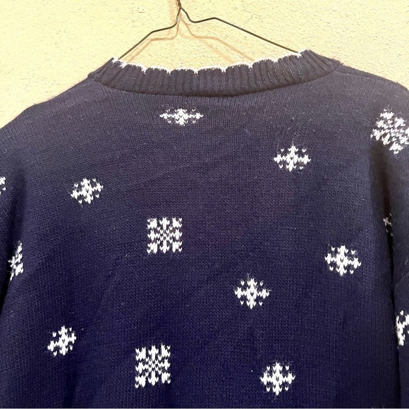 Vtg Nut Cracker Ugly Holiday Christmas Sweater 80’ Holiday Scene women size L - Picture 6 of 7